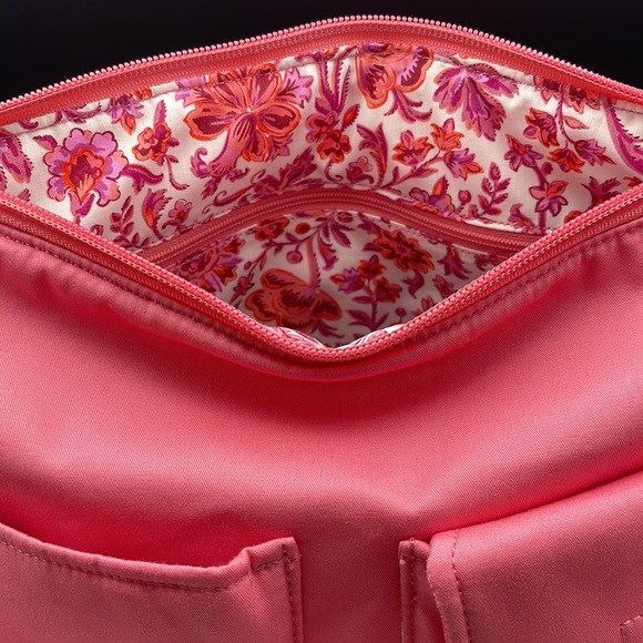 Vera Bradley Utility Bucket Crossbody - Picture 2 of 2